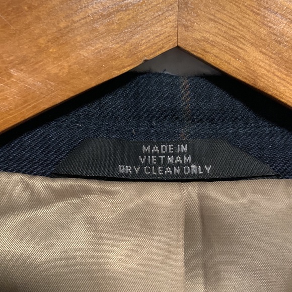 🎈HOST PICK 🎈| Haggar | Mens Blazer | Blue & Gold | Size 46 - Picture 2 of 6